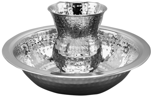 Washing Cup Set Hammered with wash cup on base