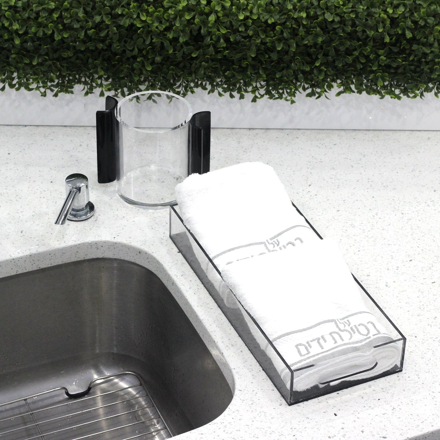 Classic Bread / Towel Tray - Waterdale Collection