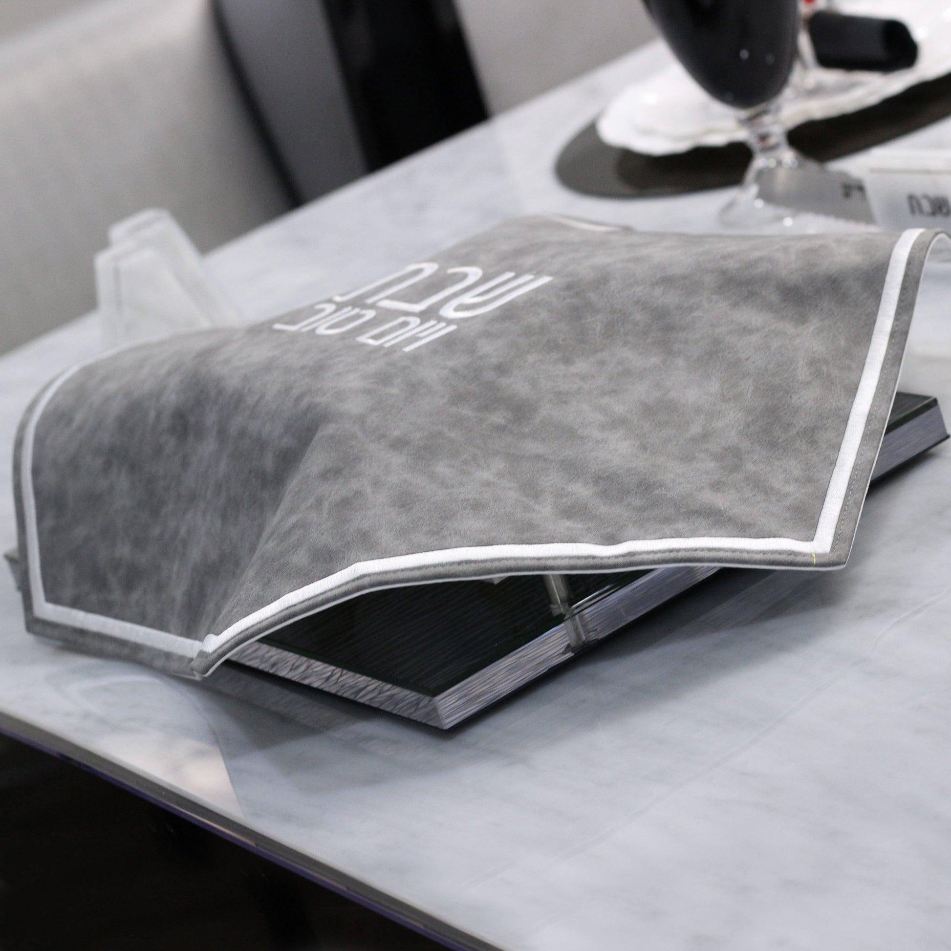 Hexagon Challah Cover - Waterdale Collection