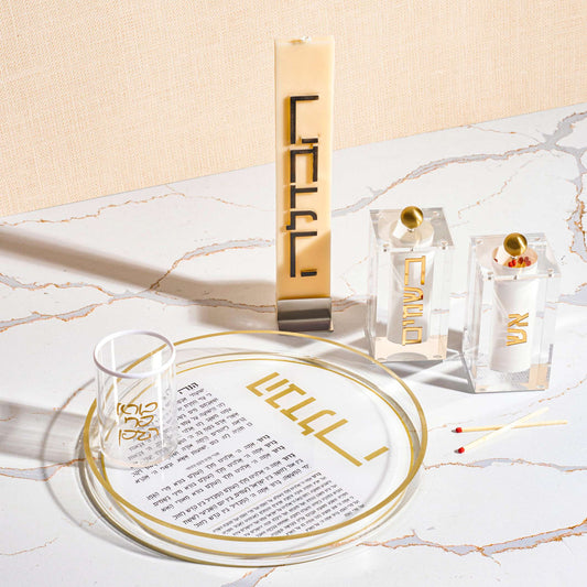 Minimalist Havdalah Candle