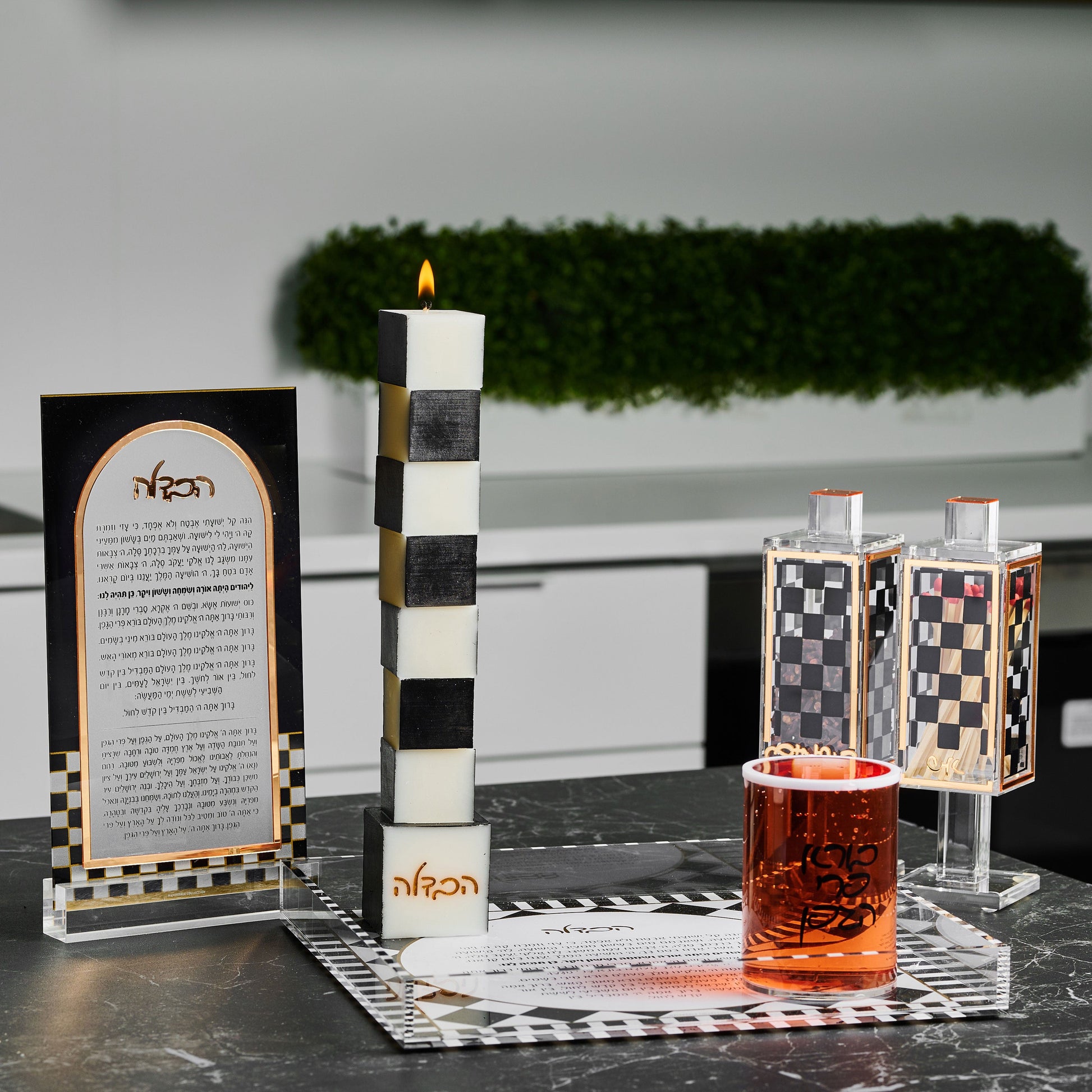 Onyx Square Match Holder - Waterdale Collection