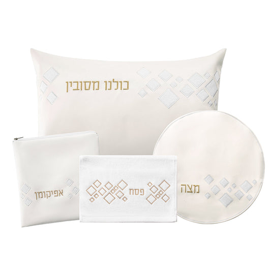 Scattered Fur Pesach Set -  Gold